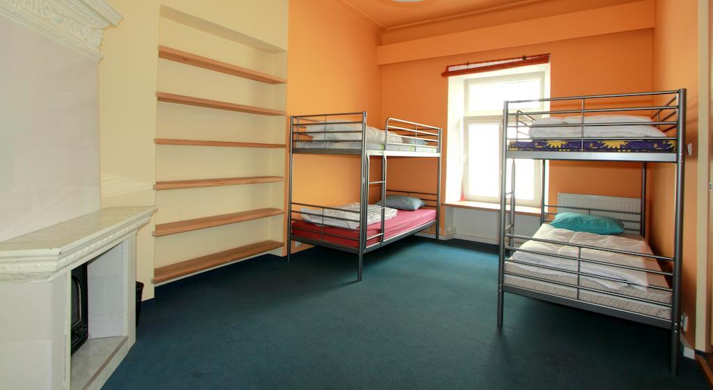 Hostelgate Vilnius Rum bild